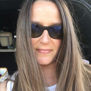 Meet your Posher, Michele